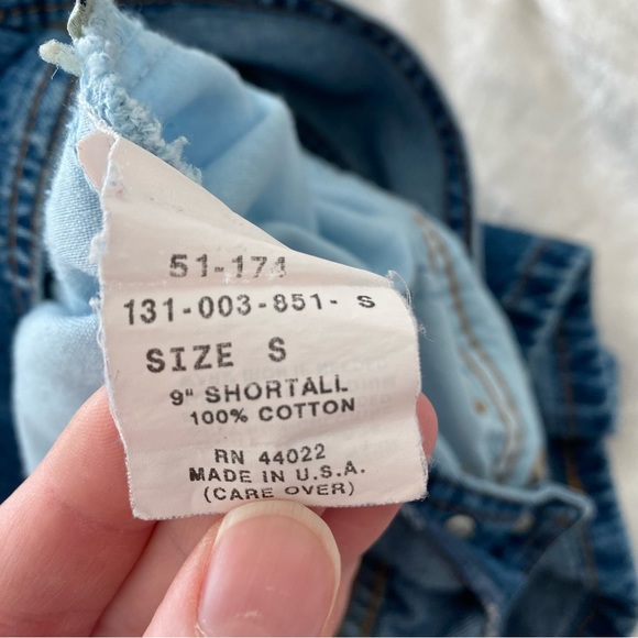 ❌SOLD❌ Vintage London Jean Denim Shorts / Short Overalls - Picture 6 of 6